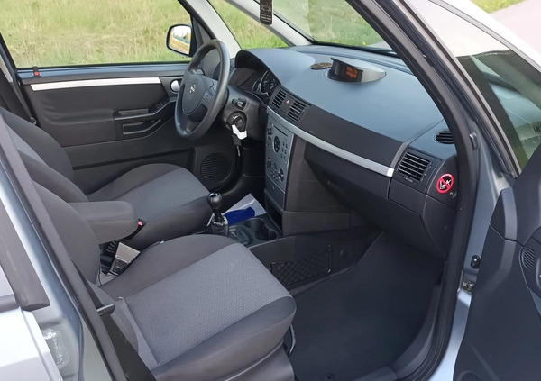 Opel Meriva cena 10900 przebieg: 143200, rok produkcji 2004 z Grodzisk Mazowiecki małe 301